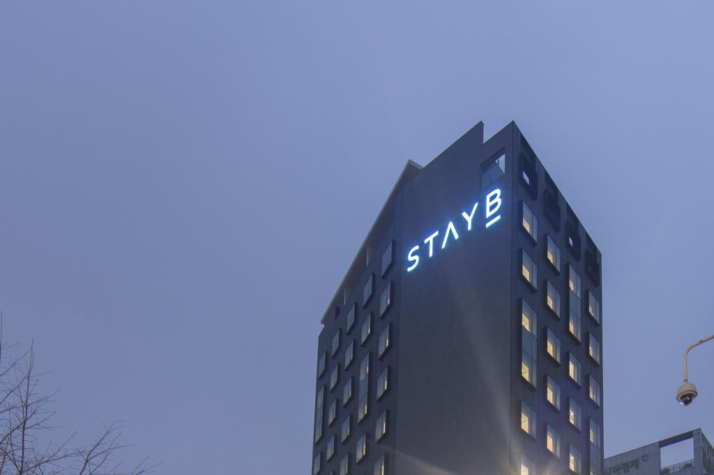 Stayb Hotel Myeongdong โซล ภายนอก รูปภาพ