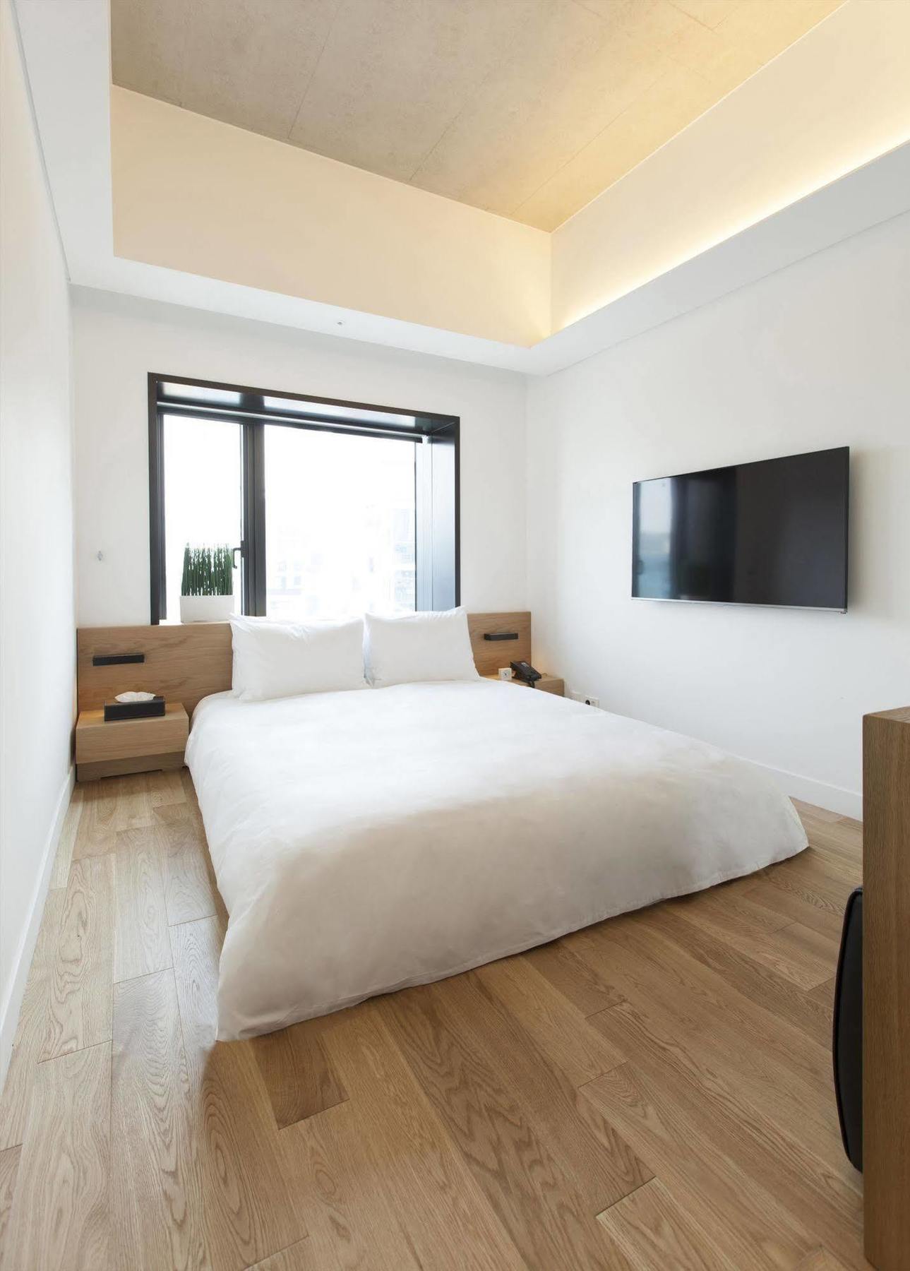 Stayb Hotel Myeongdong โซล ภายนอก รูปภาพ